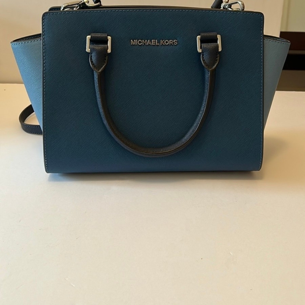 Michael Kors Blue Handbag NWOT